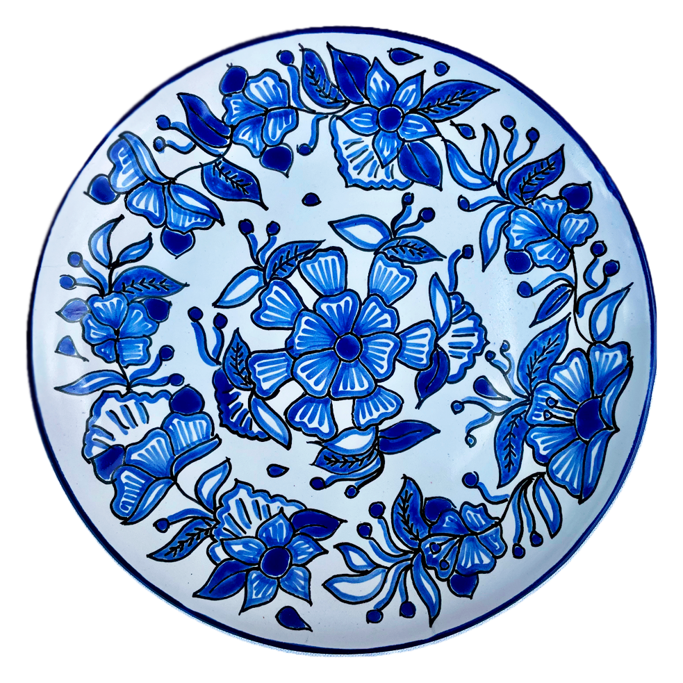 Blue and white medium plate